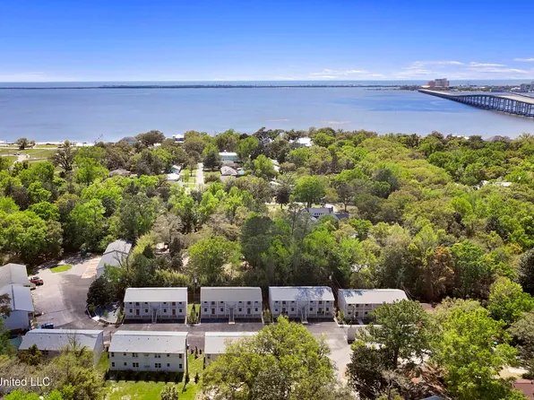 114 Ethel Cir #37, Ocean Springs, MS 39564