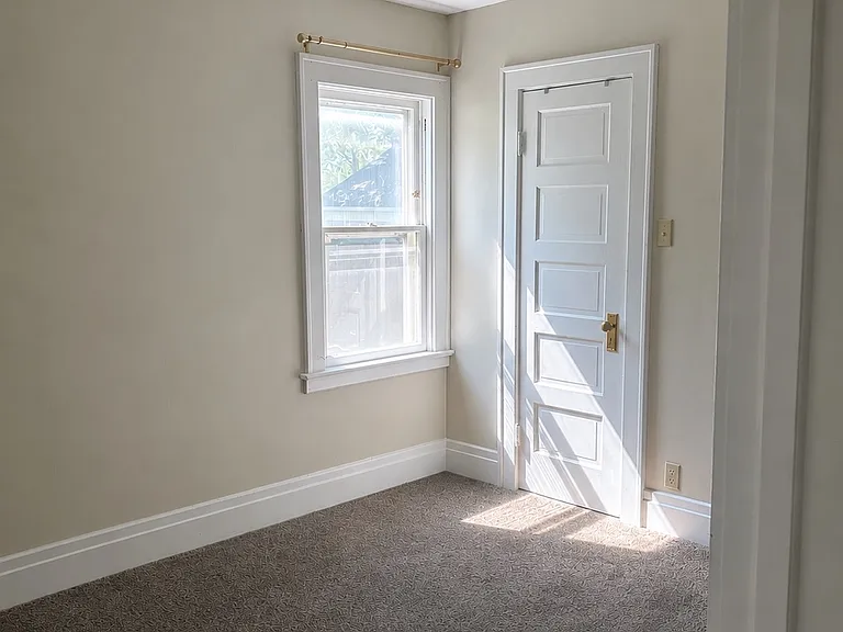 86 Densmore St #1 — Photo 6