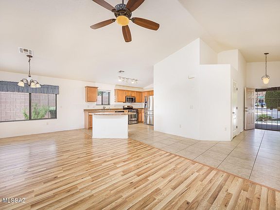 4th image of 39194 S Rodeo Buckle Dr