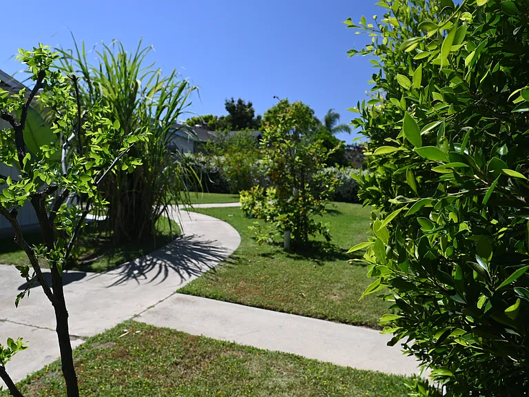 9392 Westminster Blvd — Photo 20