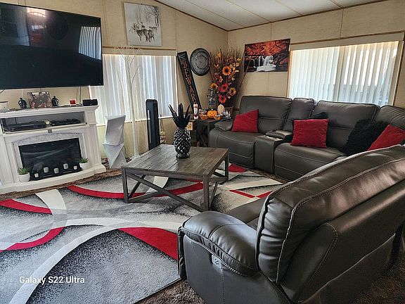 4th image of 1939 Coronado Cir