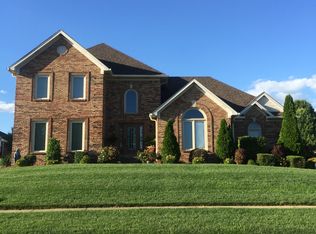 7111 Austinwood Rd, Louisville, KY 40214