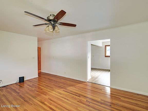 4th image of 9803 Scrim Ave