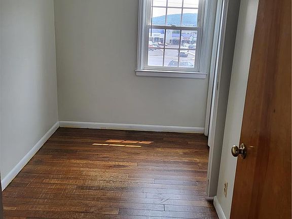 5th image of 1523 S Jefferson St