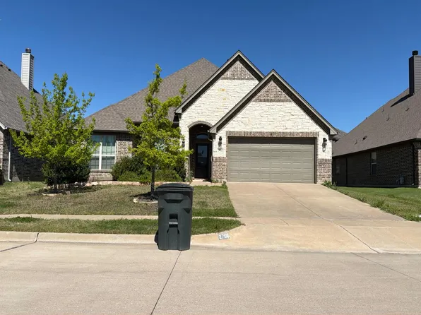 2760 Chimney Rock Rd, Burleson, TX 76028