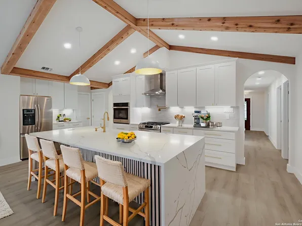 6006 Forest Ledge, San Antonio, TX 78240