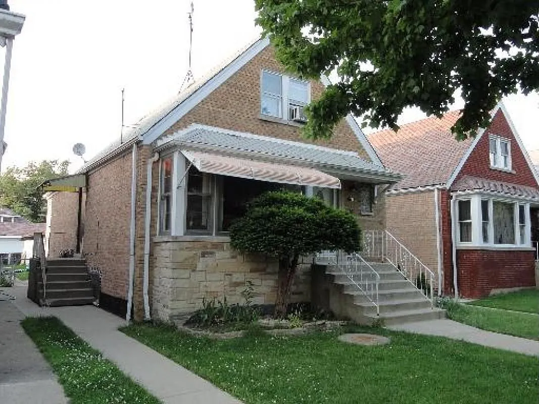 3716 W 61st Pl photo 1