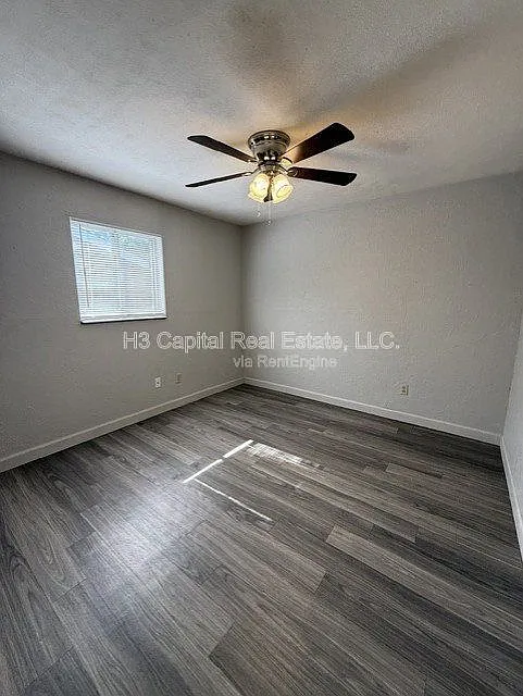 1 bed, 1.0 bath, $795 — Photo 4