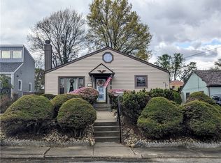 308 Carson St, Springdale, PA 15144
