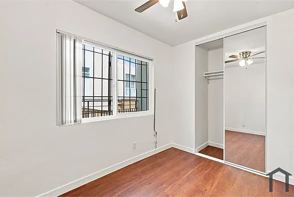 956 Elden Ave #G — Photo 10