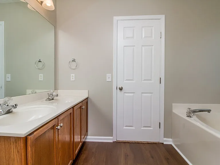 730 General Barksdale Dr — Photo 14