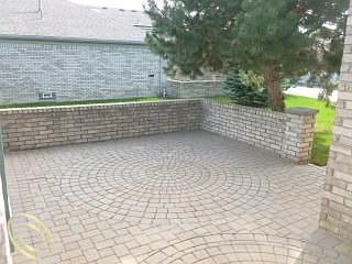 3rd image of 48552 Hudson Bay Ct
