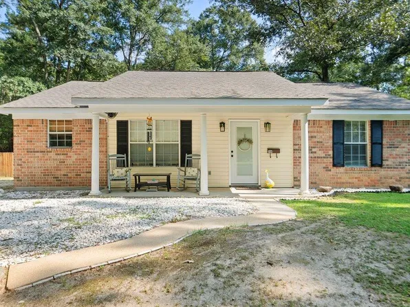 184 County Line Rd, Ellisville, MS 39437