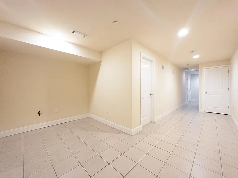 1913 N Gratz St #1 — Photo 17