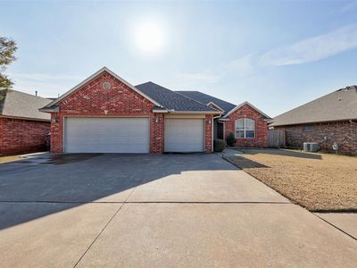 11720 SW 18th St, Yukon, OK, 73099
