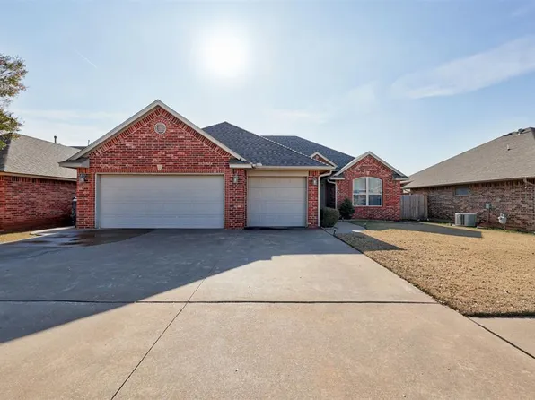 11720 SW 18th St, Yukon, OK 73099