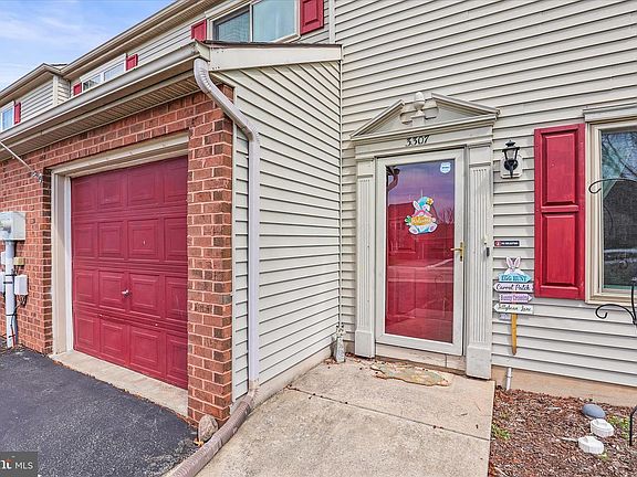 5th image of 3307 Glen Hollow Dr