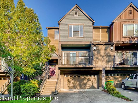 2nd image of 10825 SW Briarwood Pl