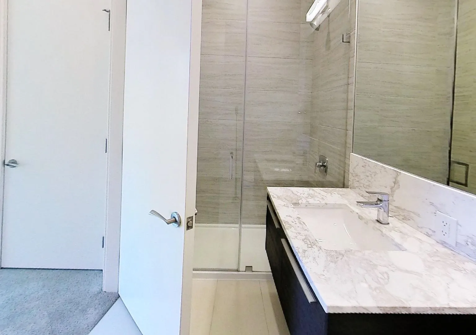 2 bed, 700 sqft, $2,800 — Photo 4