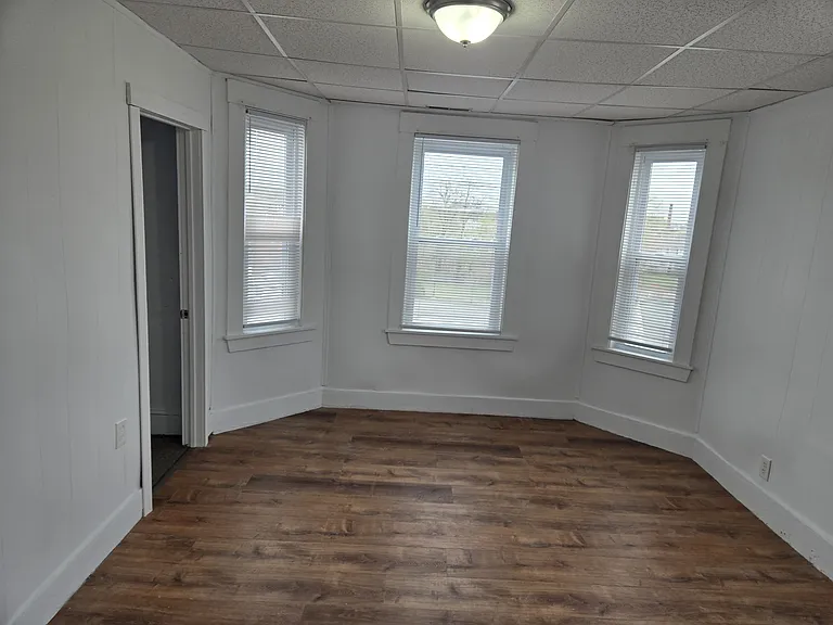 397-399 Chelmsford St #3 — Photo 4
