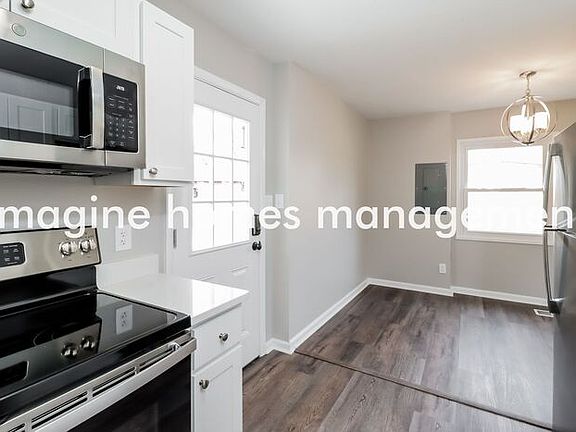 5th image of 221 Navaho Dr