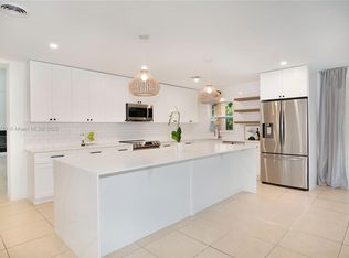 6841 SW 130th Ter, Pinecrest, FL 33156