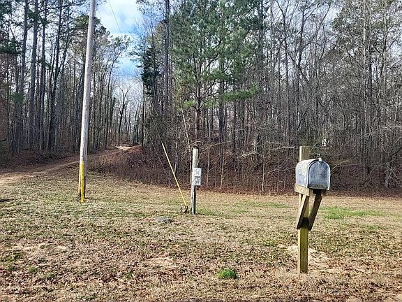 5th image of 955 Joe Stephens Rd