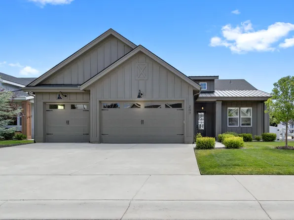 207 W Wrangler St, Meridian, ID 83646