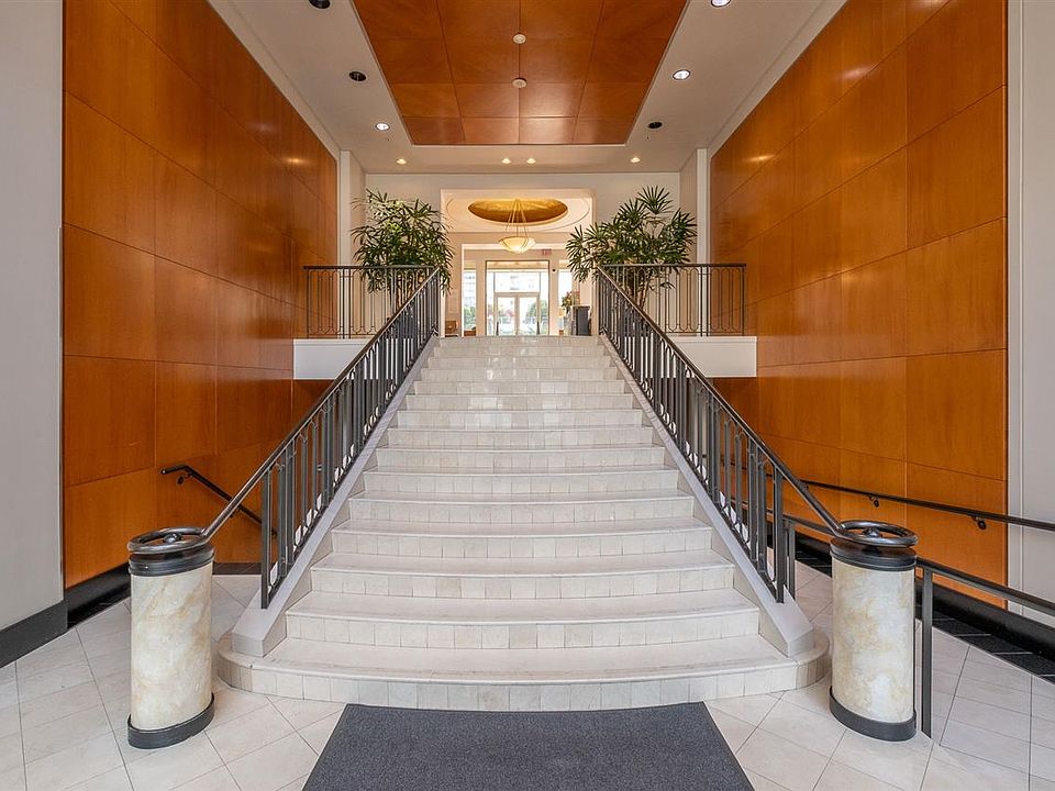 1st image of 1500 Hornby St #1010