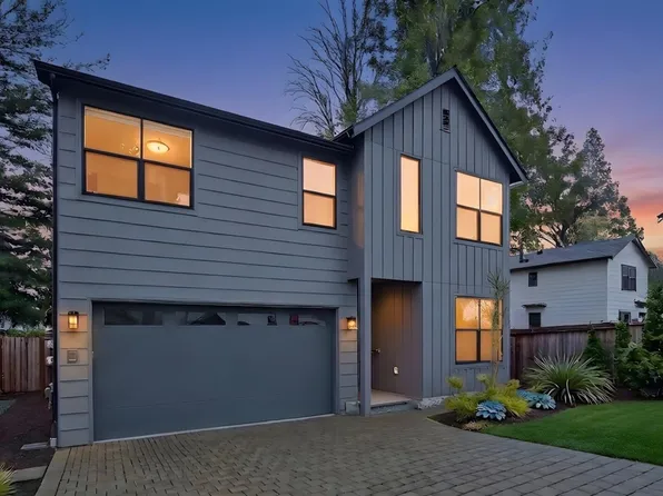 12332 38th Ave NE, Seattle, WA 98125
