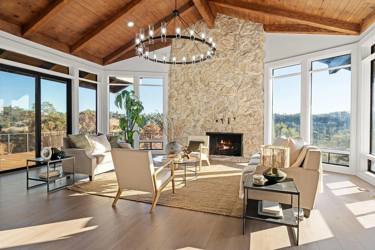 300 Lehi Ln photo 1