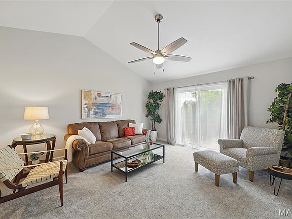 2nd image of 8612 Glenmont Ct