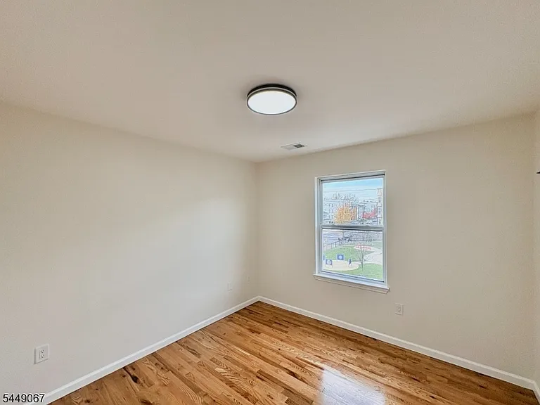 156 Ridgewood Ave #1 — Photo 7