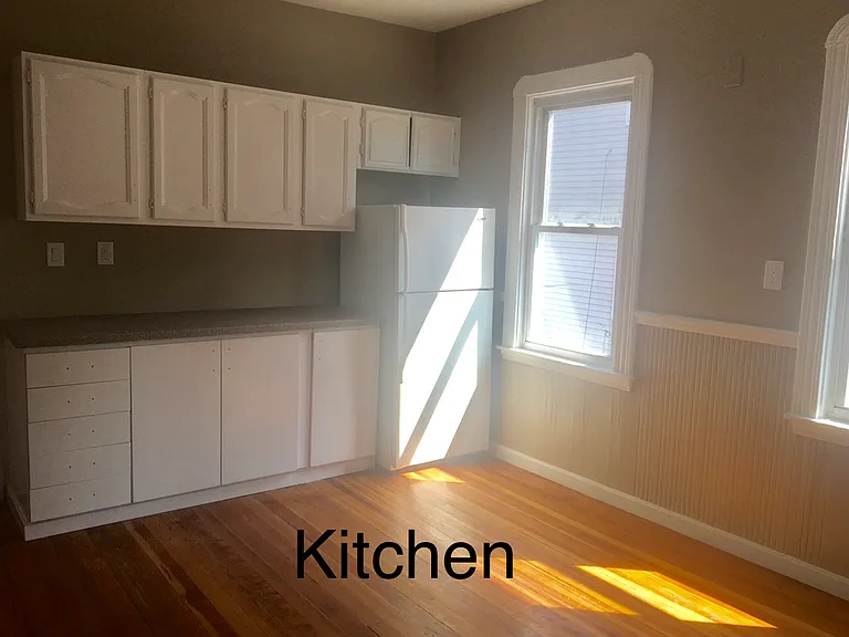 98 Irving St #2 — Photo 34