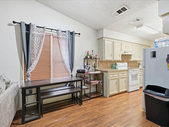 4th image of 4745 2nd St
