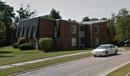 3rd image of 444 Gramercy Dr #0