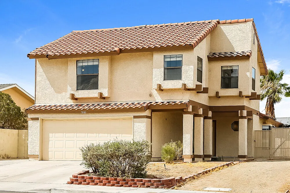 3 bed, 2.5 bath, 1615 sqft, $2,275 — Photo 4