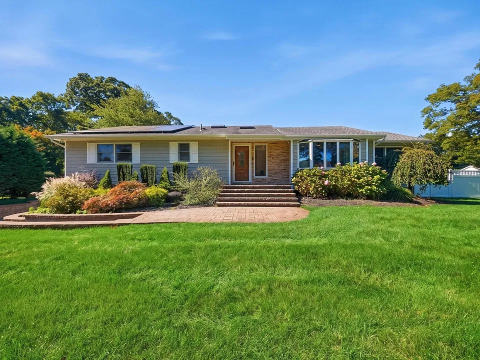 10 Westminster Ct