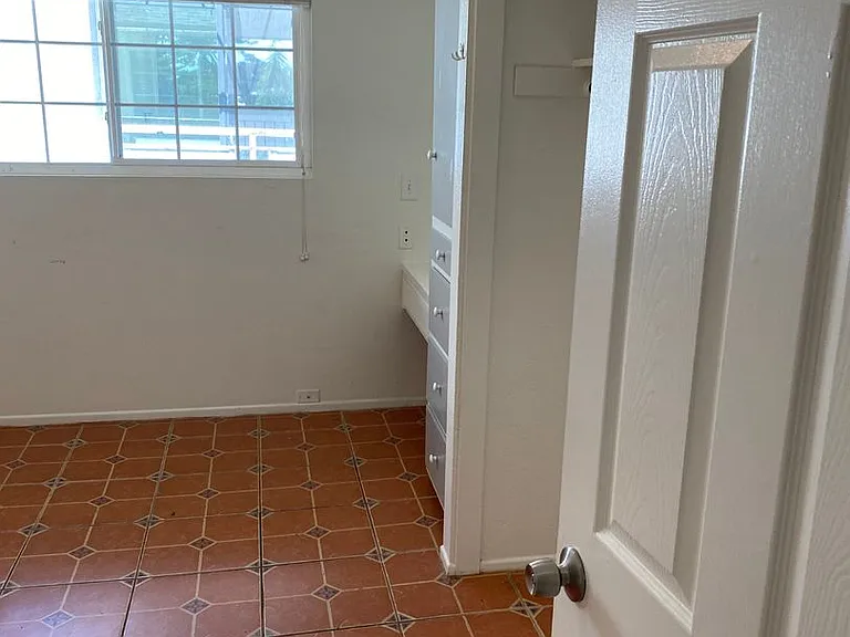 6777 Del Playa Dr — Photo 8