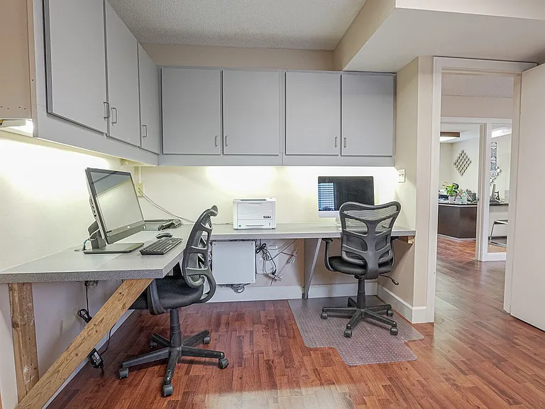 Courtyard Apartments — Photo 26