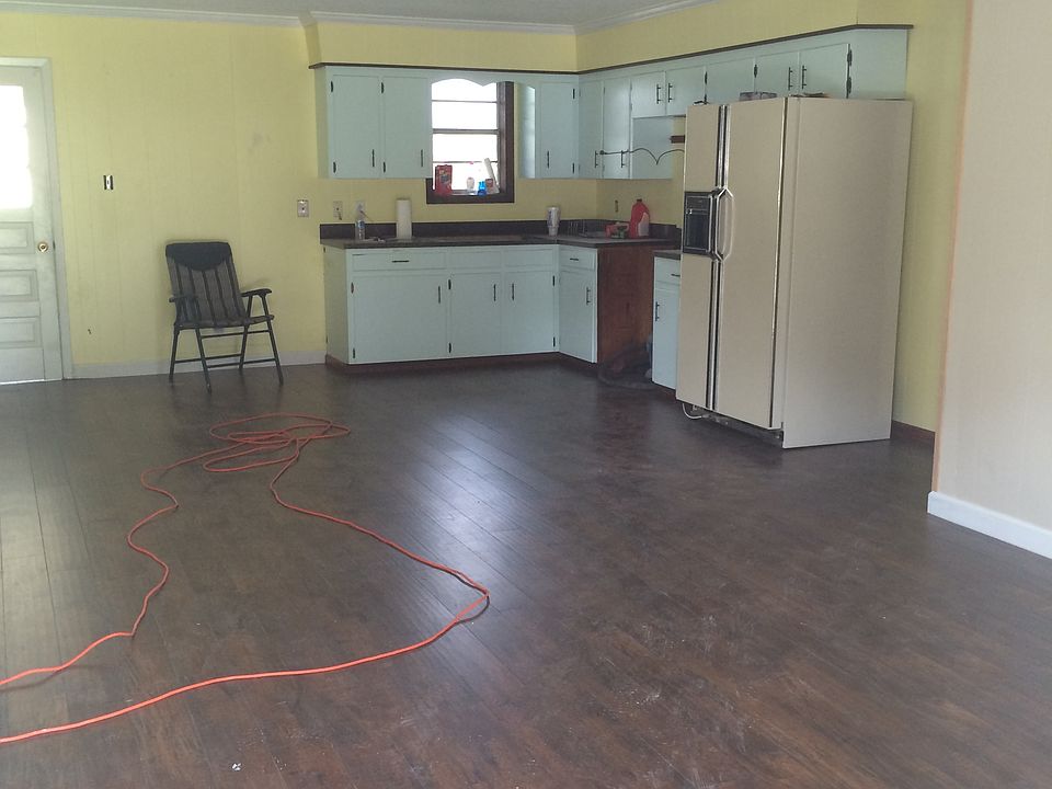2nd image of 210 Eula Dr