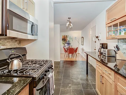 Sold by Robert E. Hill  | media 24