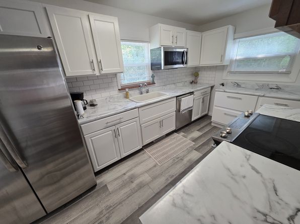 207 Taylor Rd