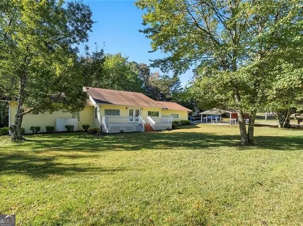 244 Stone Hedge Dr, Cleveland, GA 30528