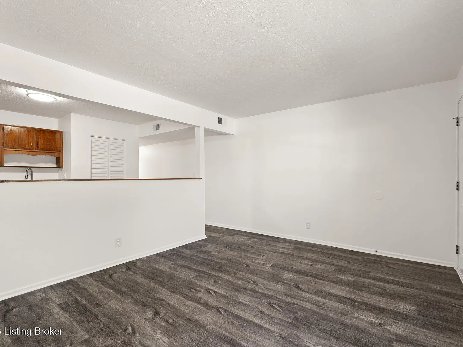 1 bed, 1.0 bath, 800 sqft, $925 — Photo 4
