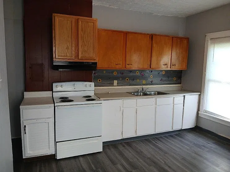 3 bed, 1200 sqft, $1,250 — Photo 4