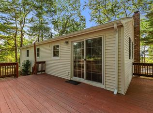 105 Pond St, Franklin, MA 02038