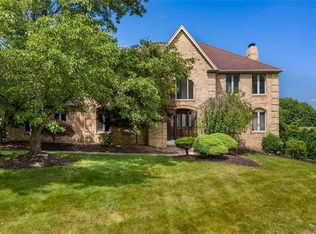 114 Lexington Dr, Mc Murray, PA