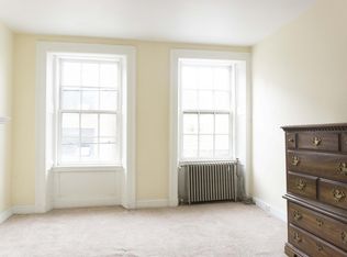 149 Charles St #3PB, Boston, MA 02114