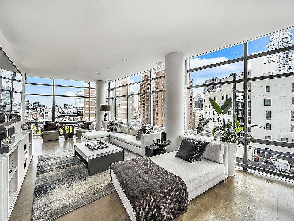 1st image of 1 York St APT 9C